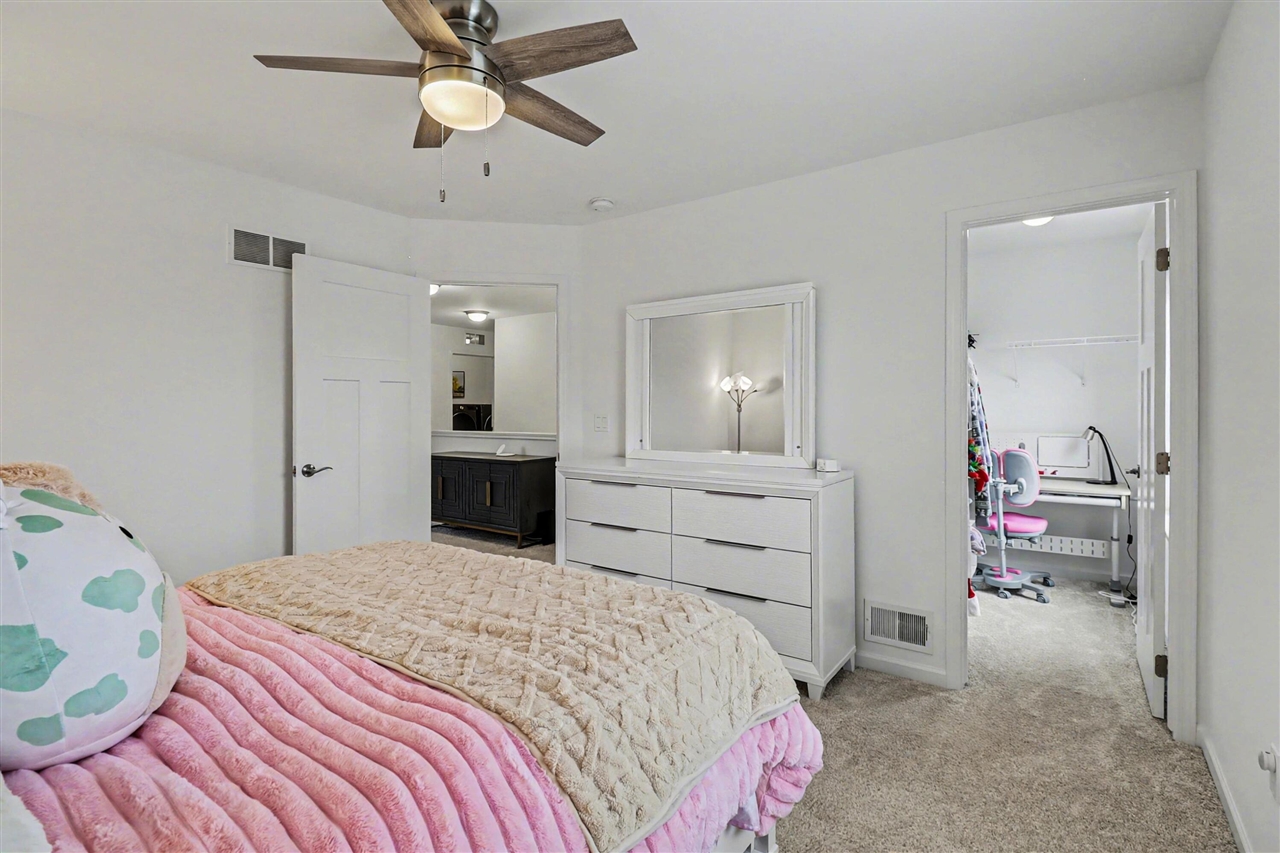 4399 Sparrow Street, Ann Arbor, MI, 48103-2290