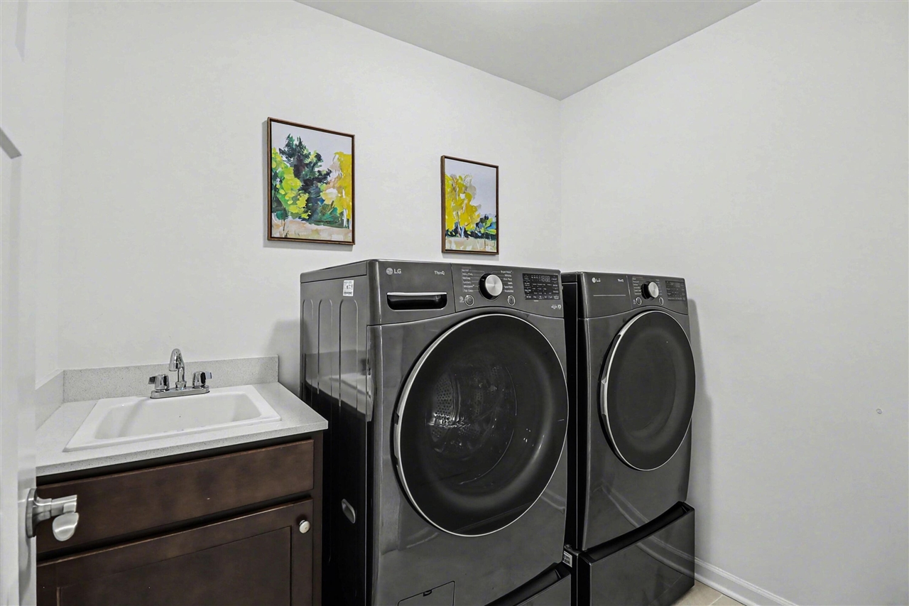 4399 Sparrow Street, Ann Arbor, MI, 48103-2290