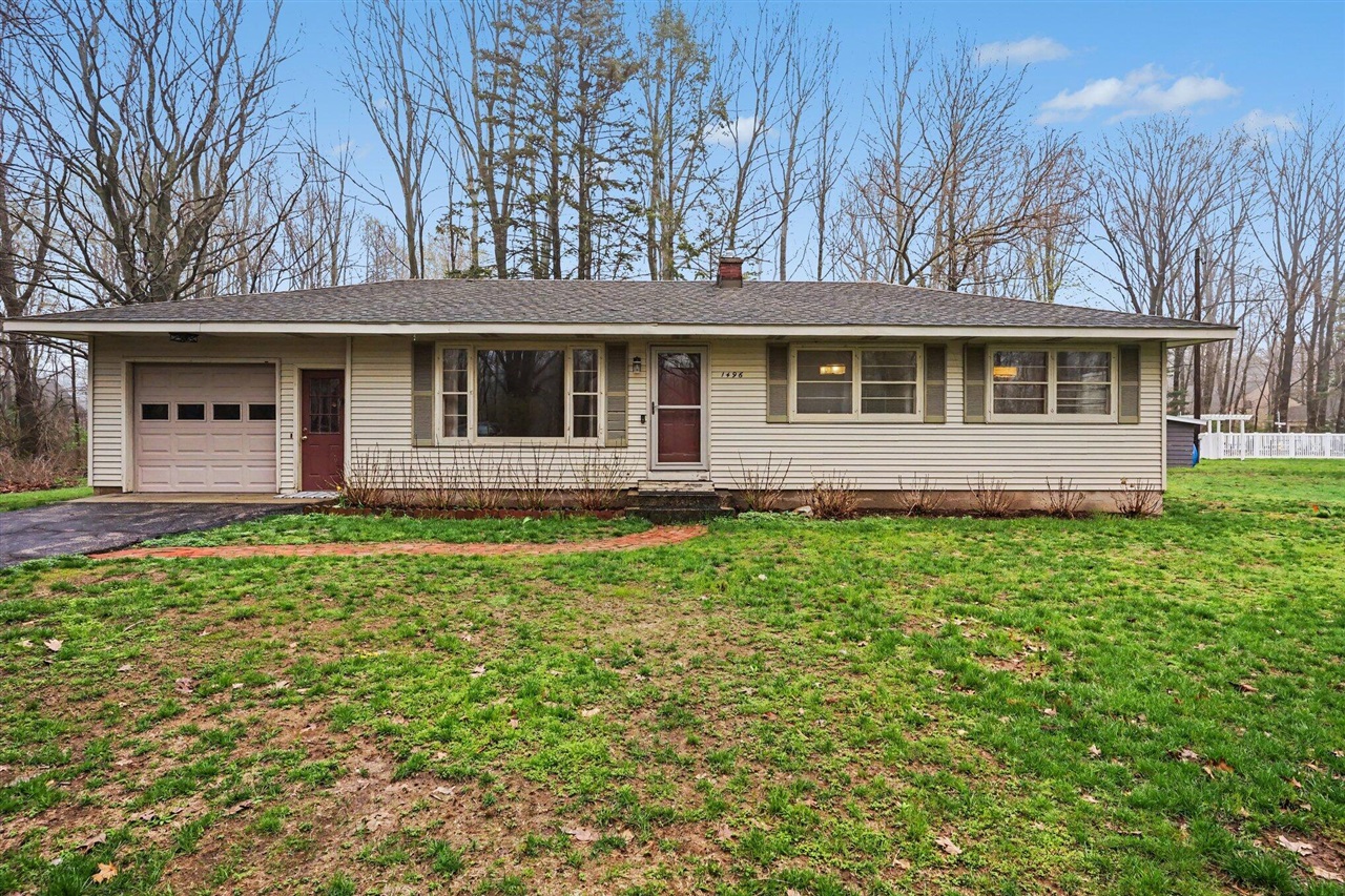 2714 Rochester Road, Royal Oak, MI, 48073 3639