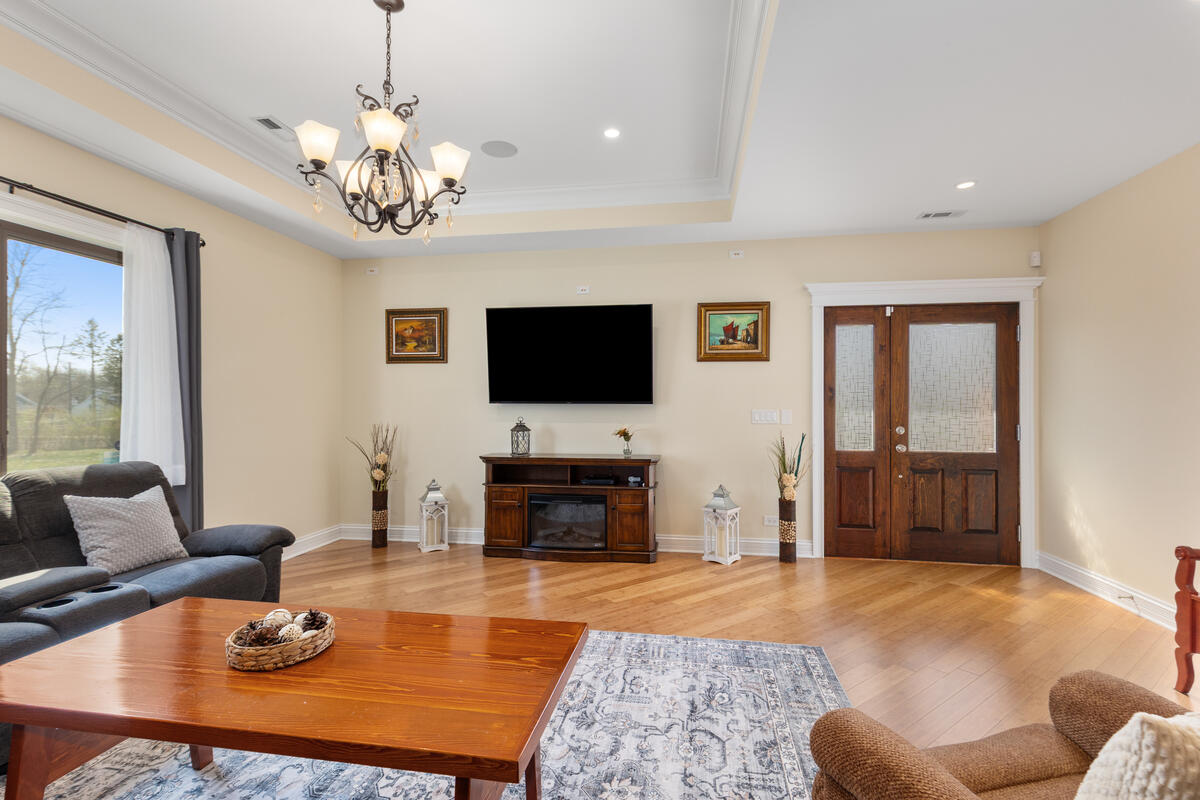 79 Pershing Street, South Haven, MI, 49090-9027