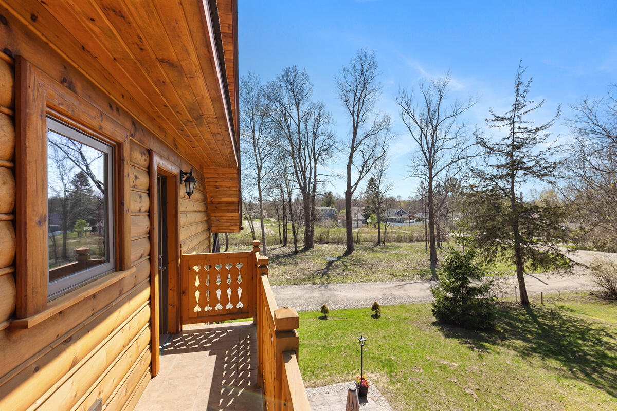 79 Pershing Street, South Haven, MI, 49090-9027