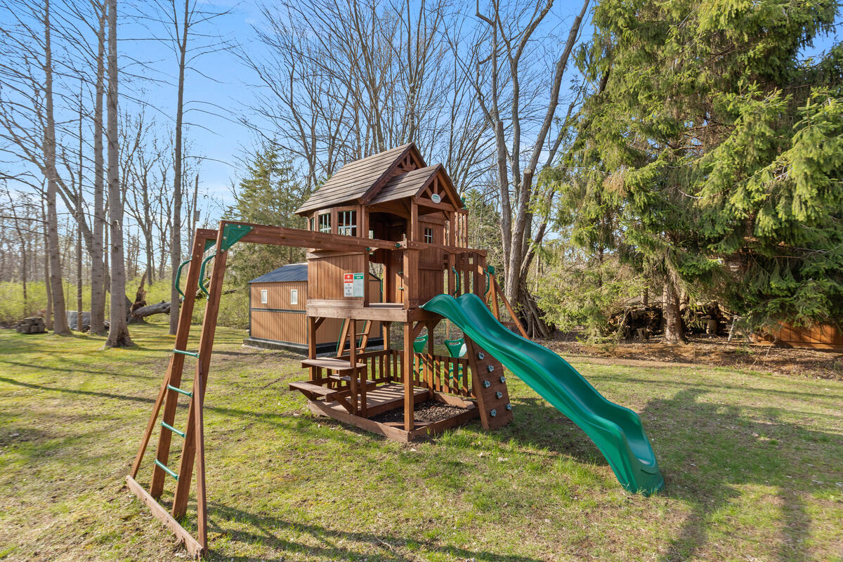 79 Pershing Street, South Haven, MI, 49090-9027