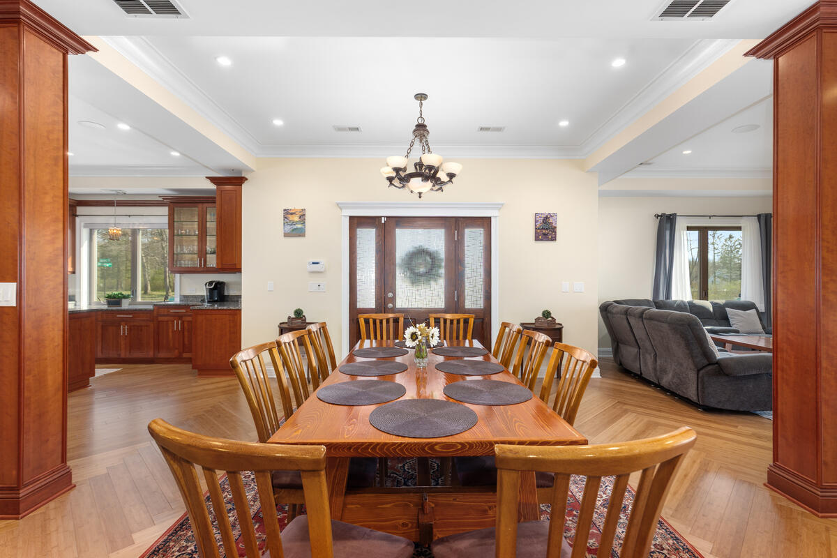 79 Pershing Street, South Haven, MI, 49090-9027