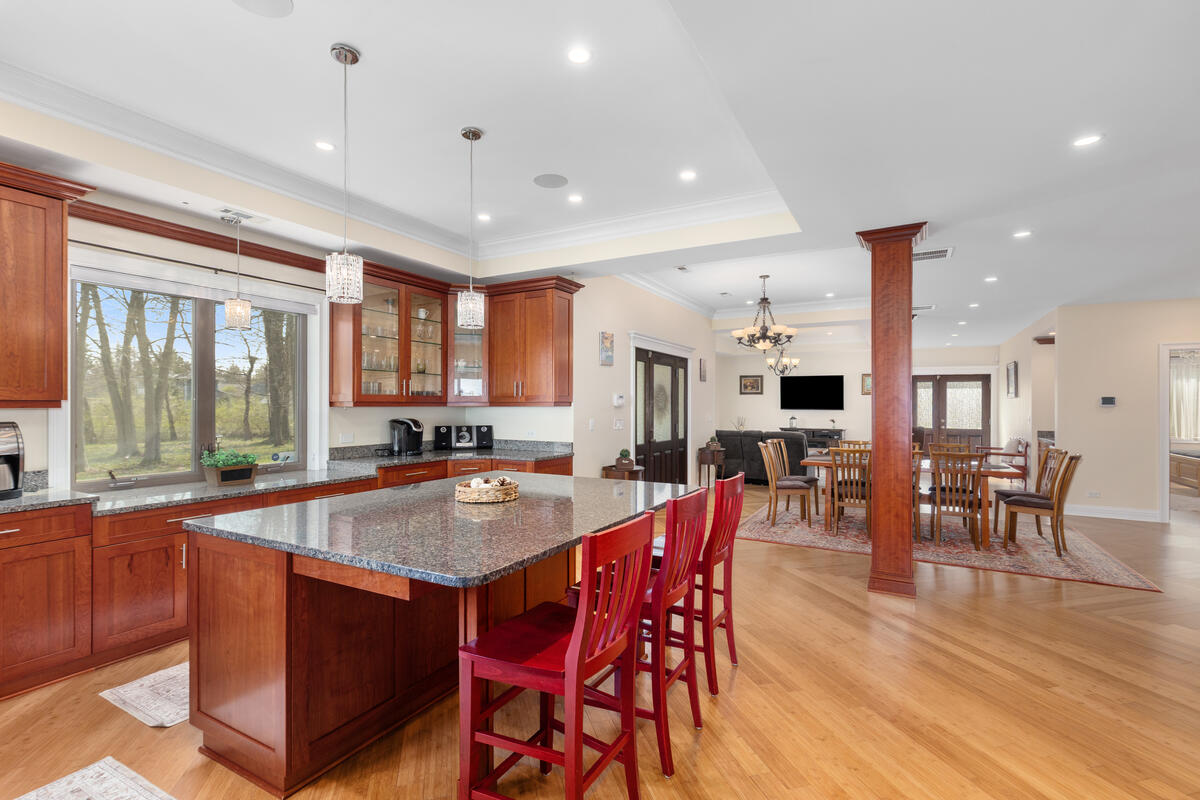 79 Pershing Street, South Haven, MI, 49090-9027