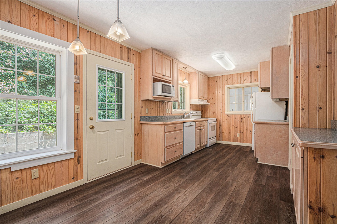 49209 Howard Avenue, New Buffalo, MI, 49117-9047