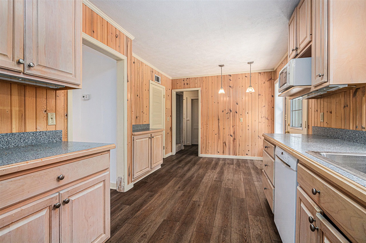 49209 Howard Avenue, New Buffalo, MI, 49117-9047