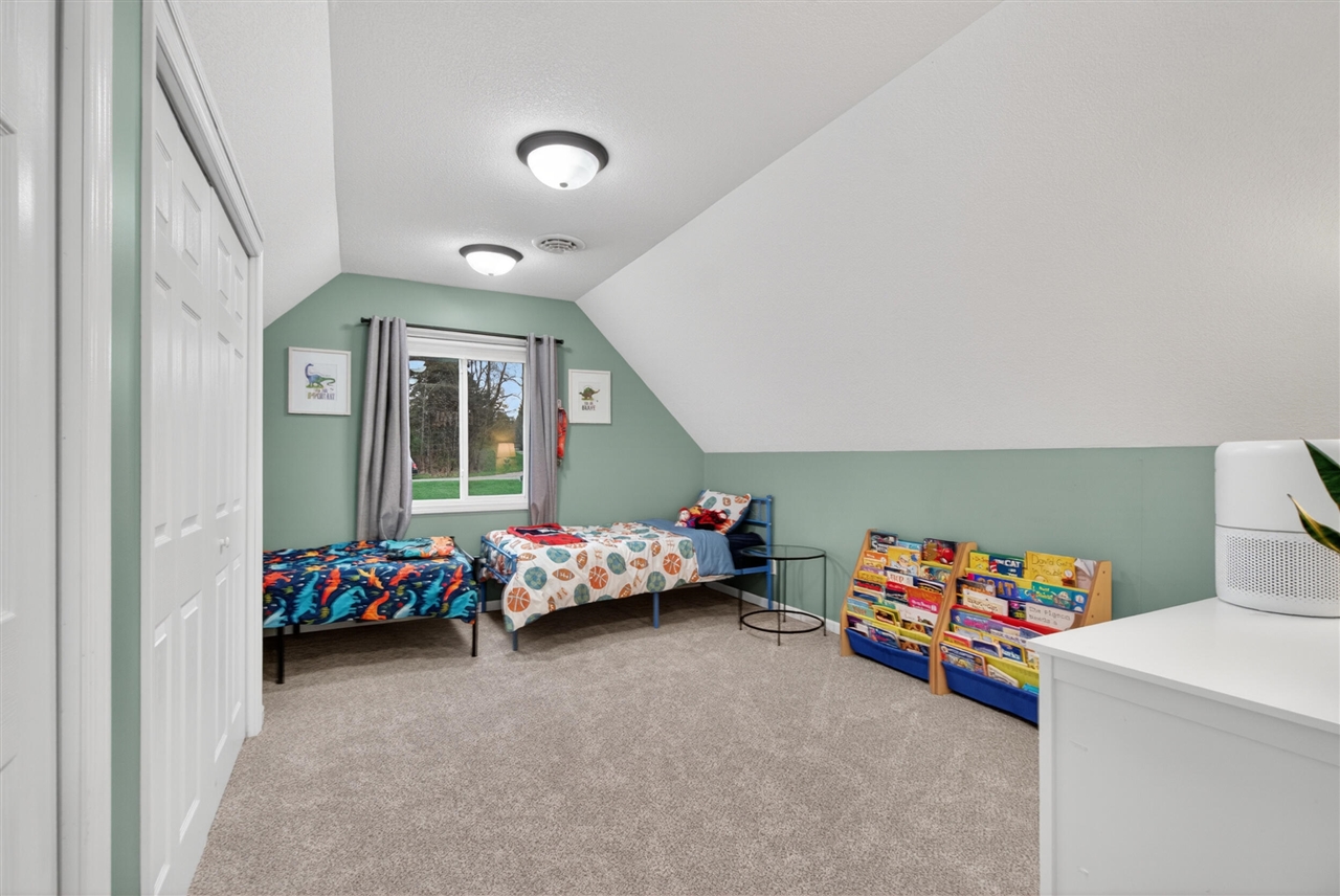 165 Trumble Lake Road, Rives Junction, MI, 49277-9729