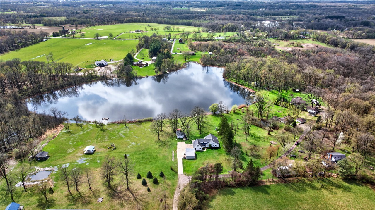 165 Trumble Lake Road, Rives Junction, MI, 49277-9729