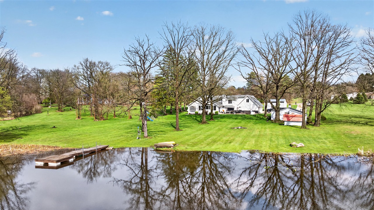 165 Trumble Lake Road, Rives Junction, MI, 49277-9729