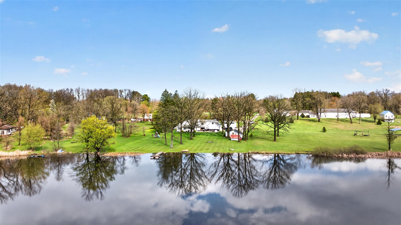 165 Trumble Lake Road, Rives Junction, MI, 49277-9729