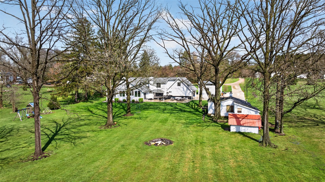 165 Trumble Lake Road, Rives Junction, MI, 49277-9729
