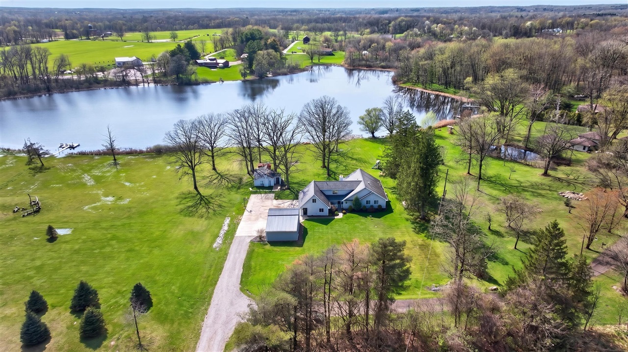 165 Trumble Lake Road, Rives Junction, MI, 49277-9729