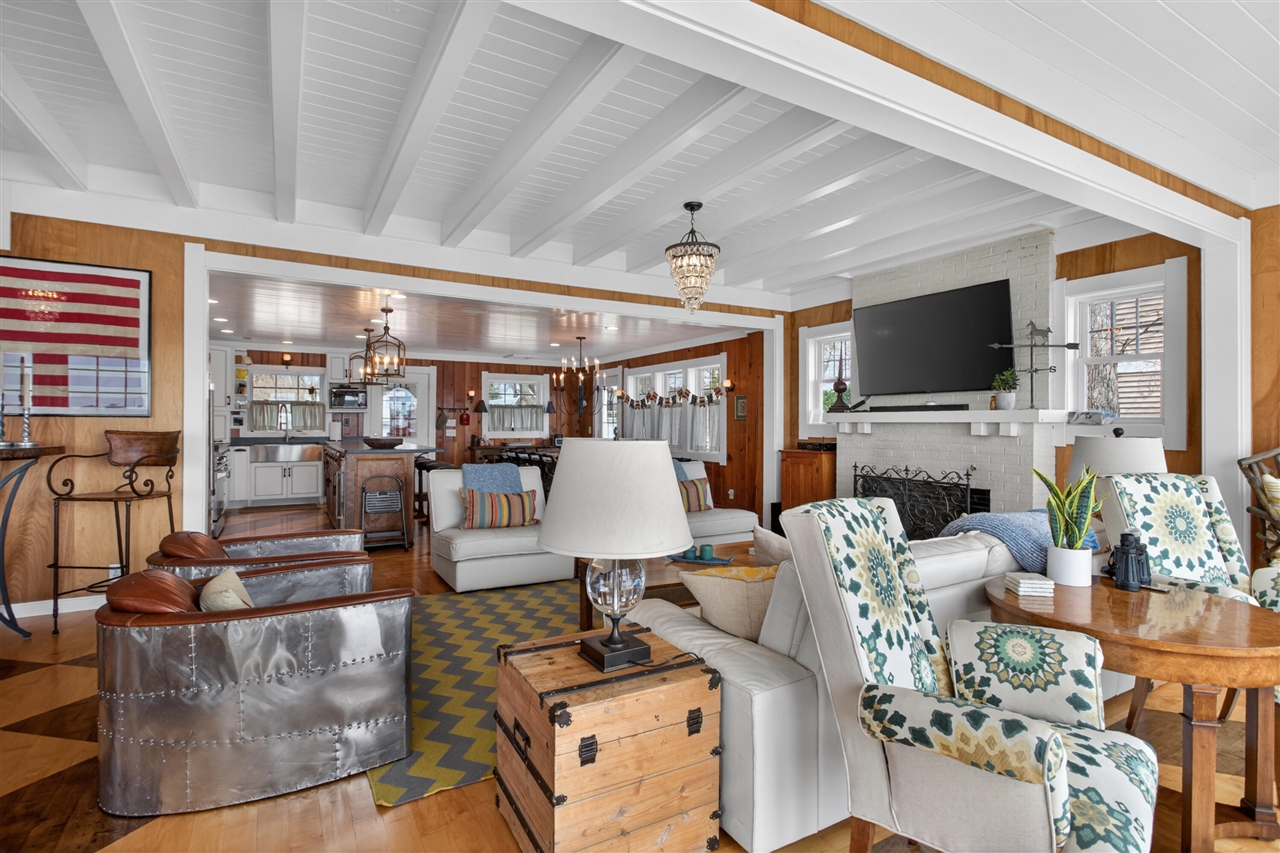 8714 Cherry Point Road, Manitou Beach, MI, 49253-9049