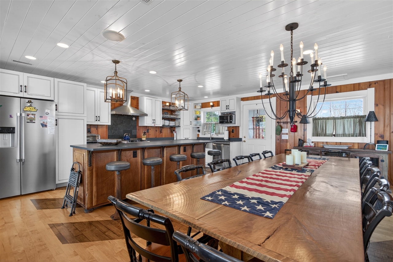 8714 Cherry Point Road, Manitou Beach, MI, 49253-9049