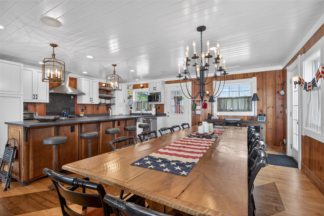 8714 Cherry Point Road, Manitou Beach, MI, 49253-9049