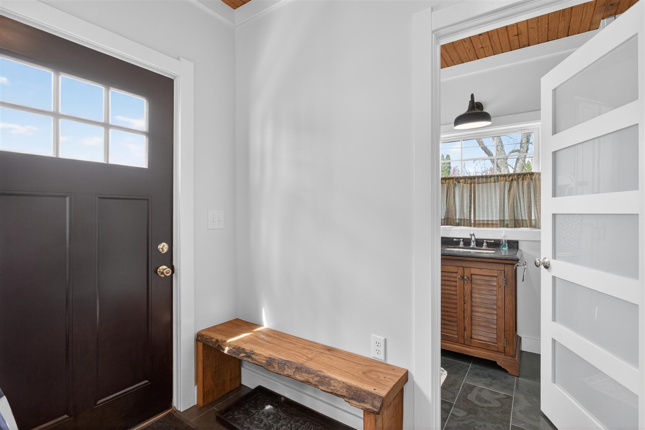 8714 Cherry Point Road, Manitou Beach, MI, 49253-9049