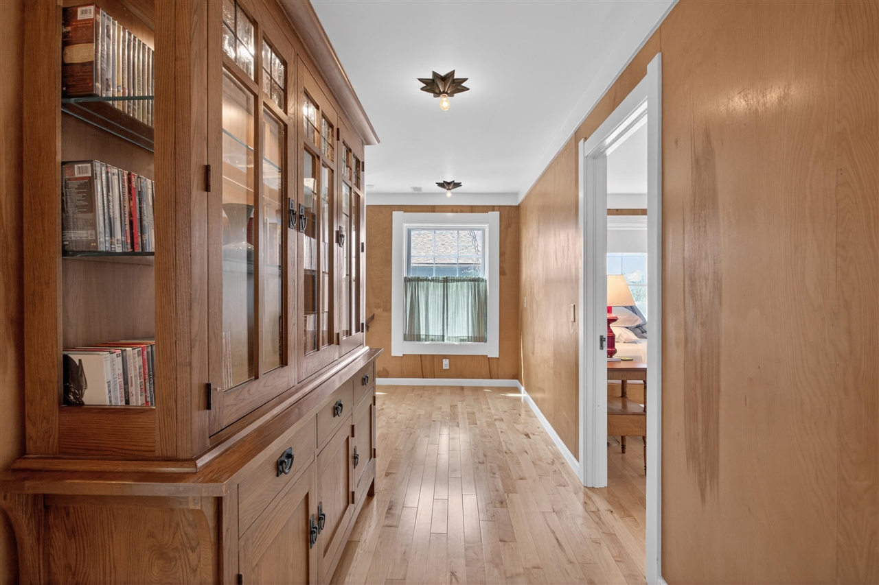 8714 Cherry Point Road, Manitou Beach, MI, 49253-9049