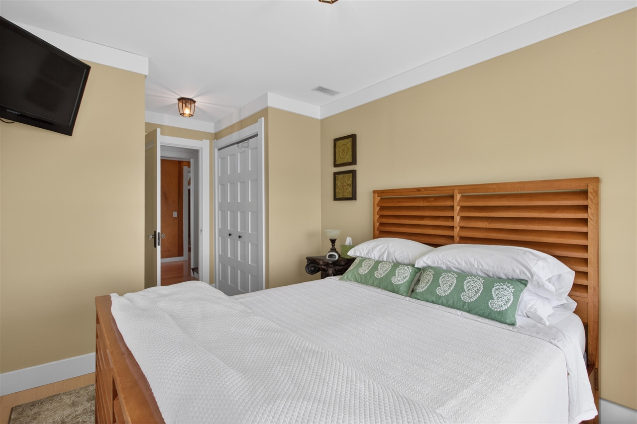 8714 Cherry Point Road, Manitou Beach, MI, 49253-9049