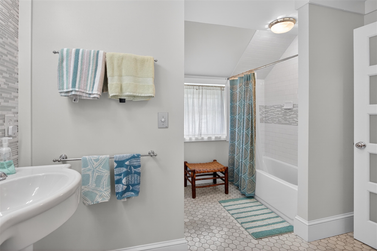 8714 Cherry Point Road, Manitou Beach, MI, 49253-9049