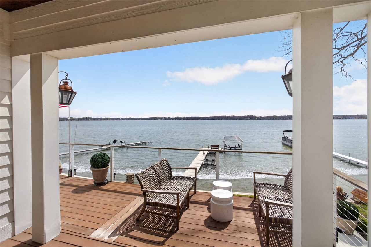 8714 Cherry Point Road, Manitou Beach, MI, 49253-9049