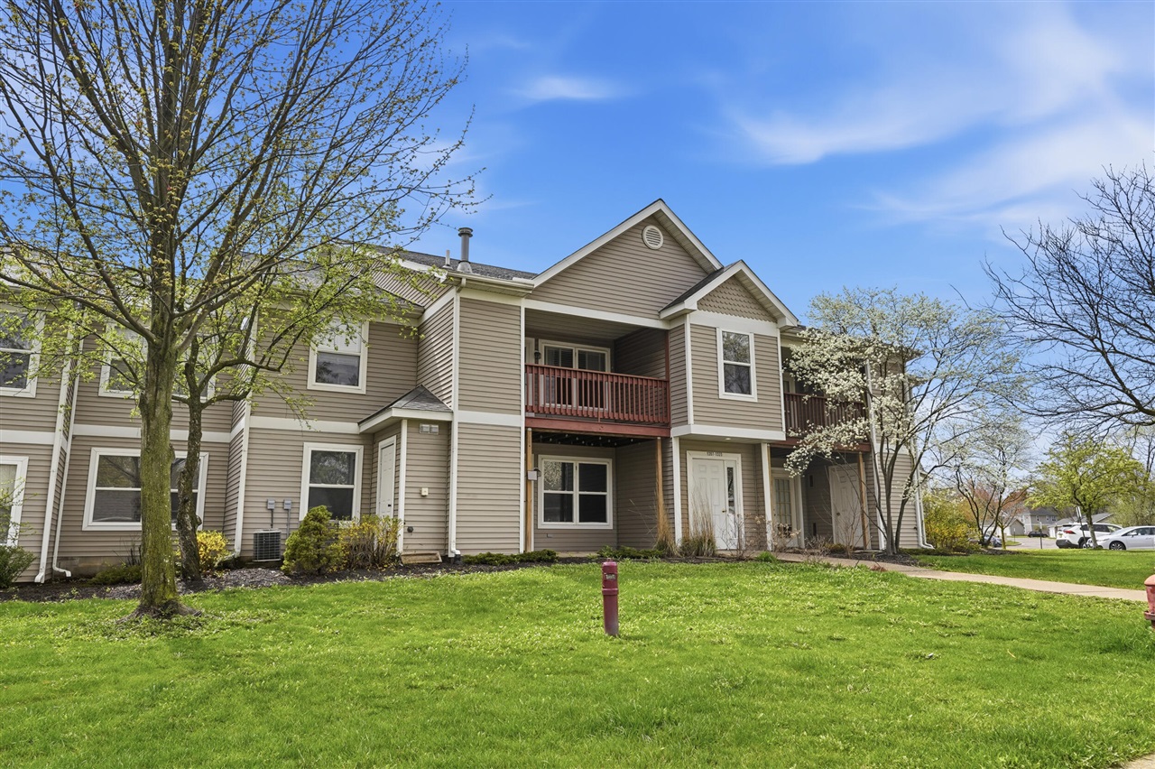 1307 Millbrook, Ann Arbor, MI, 48108-5918