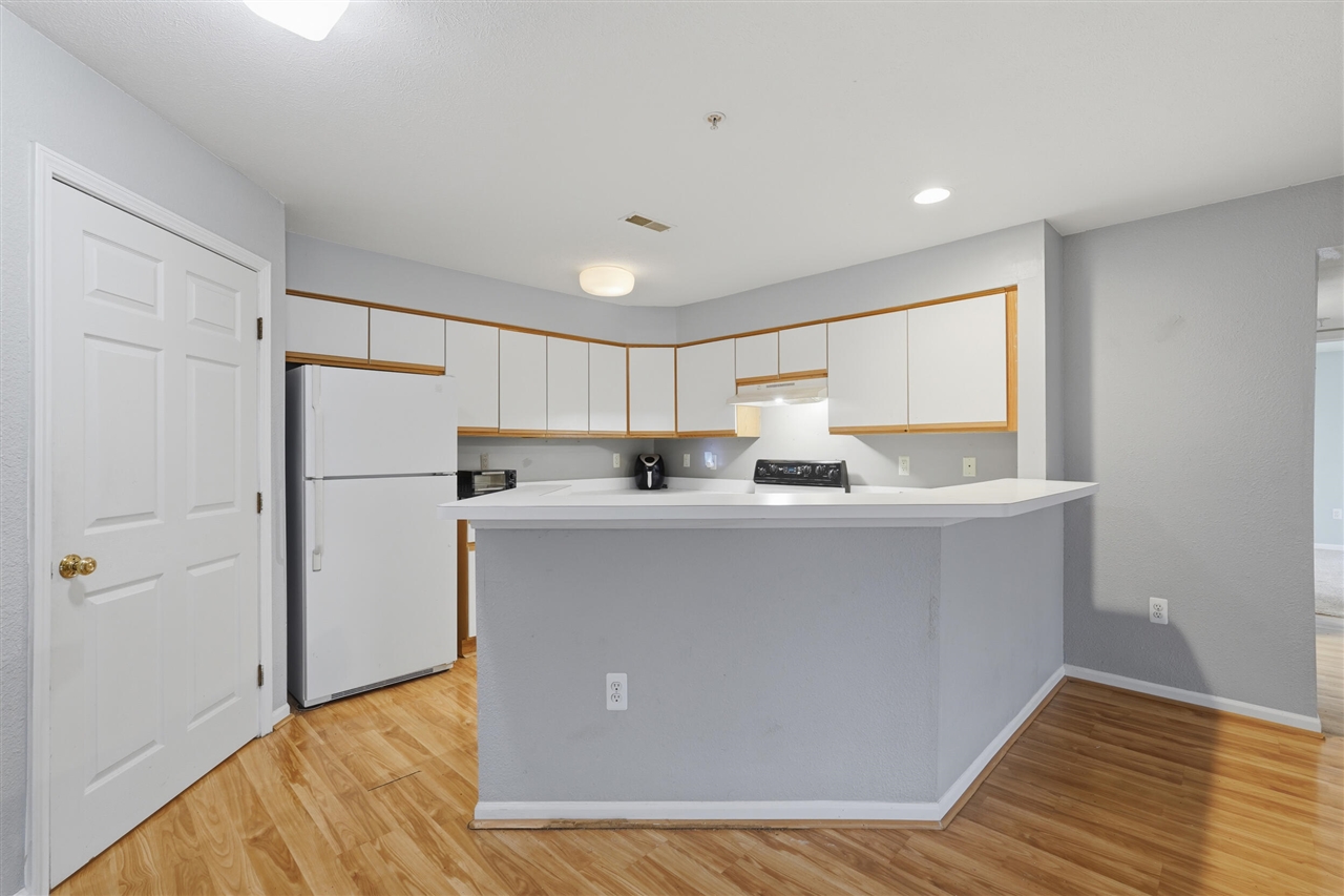 1307 Millbrook, Ann Arbor, MI, 48108-5918