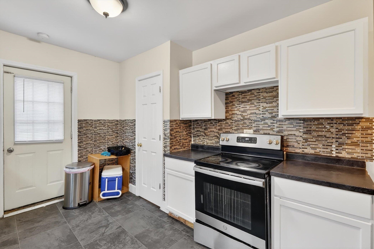 359 Lakeview Avenue, Battle Creek, MI, 49015-3306