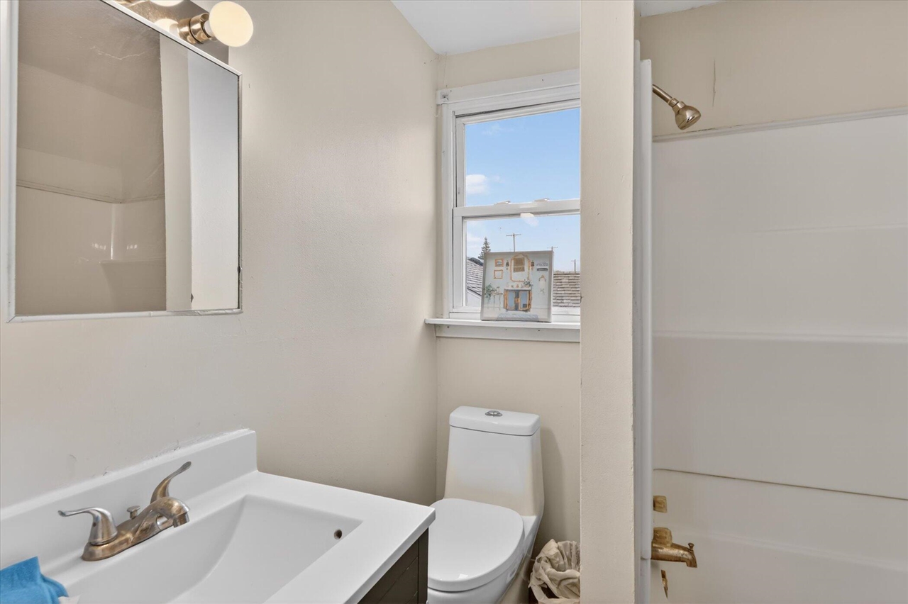 359 Lakeview Avenue, Battle Creek, MI, 49015-3306