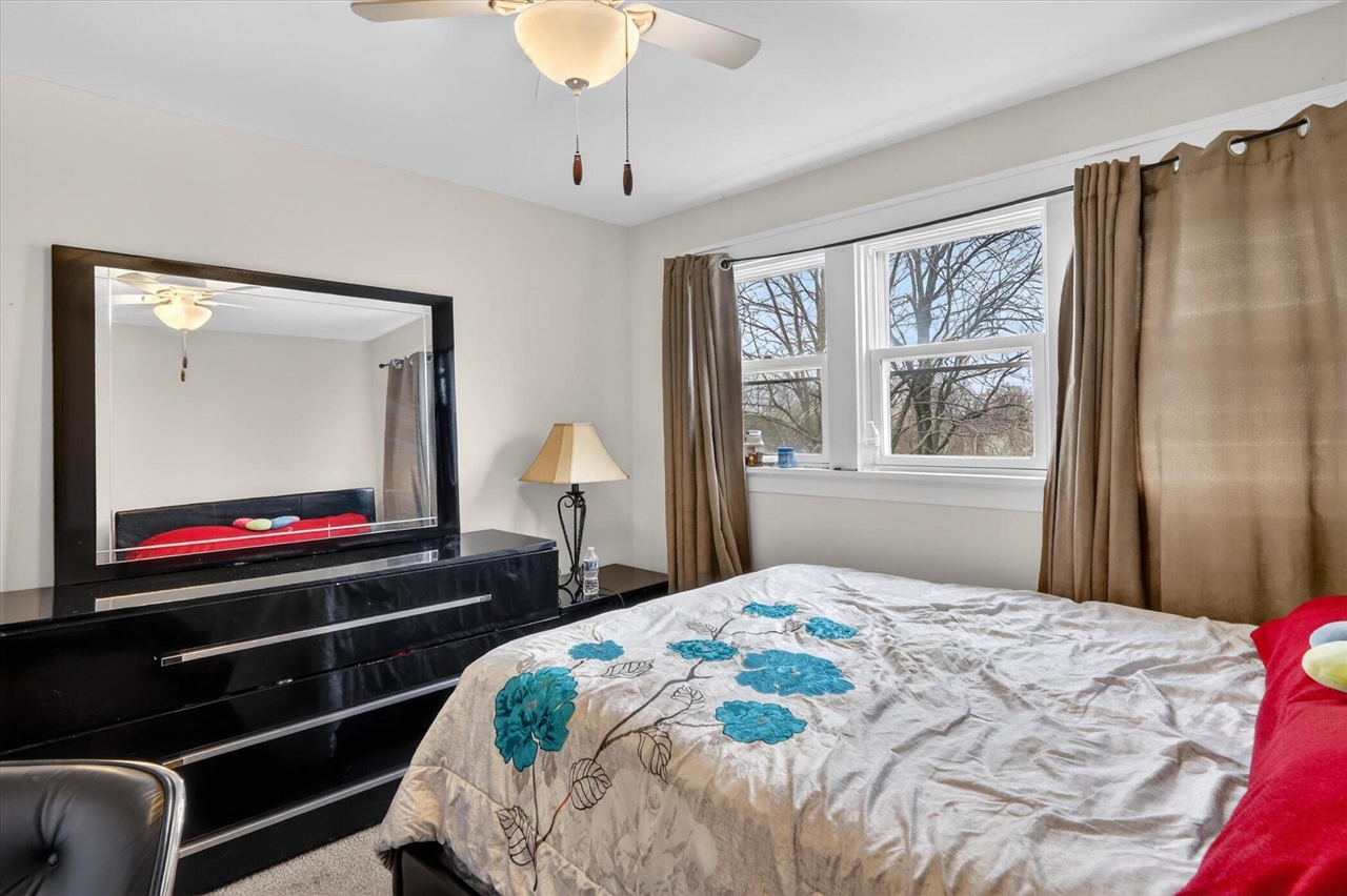 359 Lakeview Avenue, Battle Creek, MI, 49015-3306