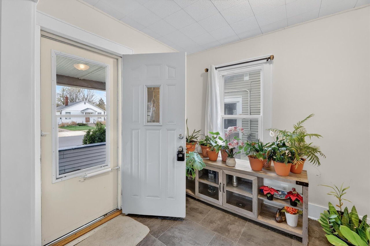 359 Lakeview Avenue, Battle Creek, MI, 49015-3306