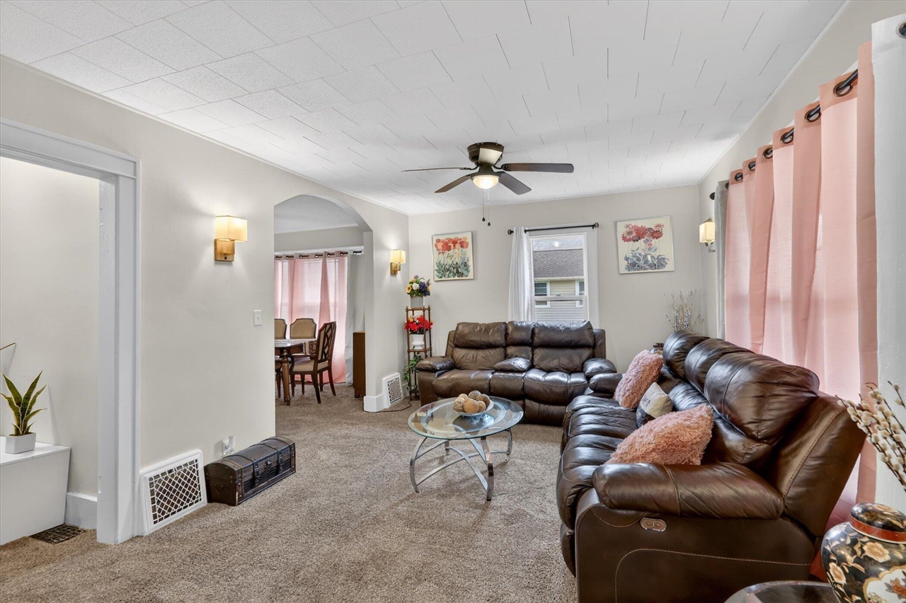 359 Lakeview Avenue, Battle Creek, MI, 49015-3306