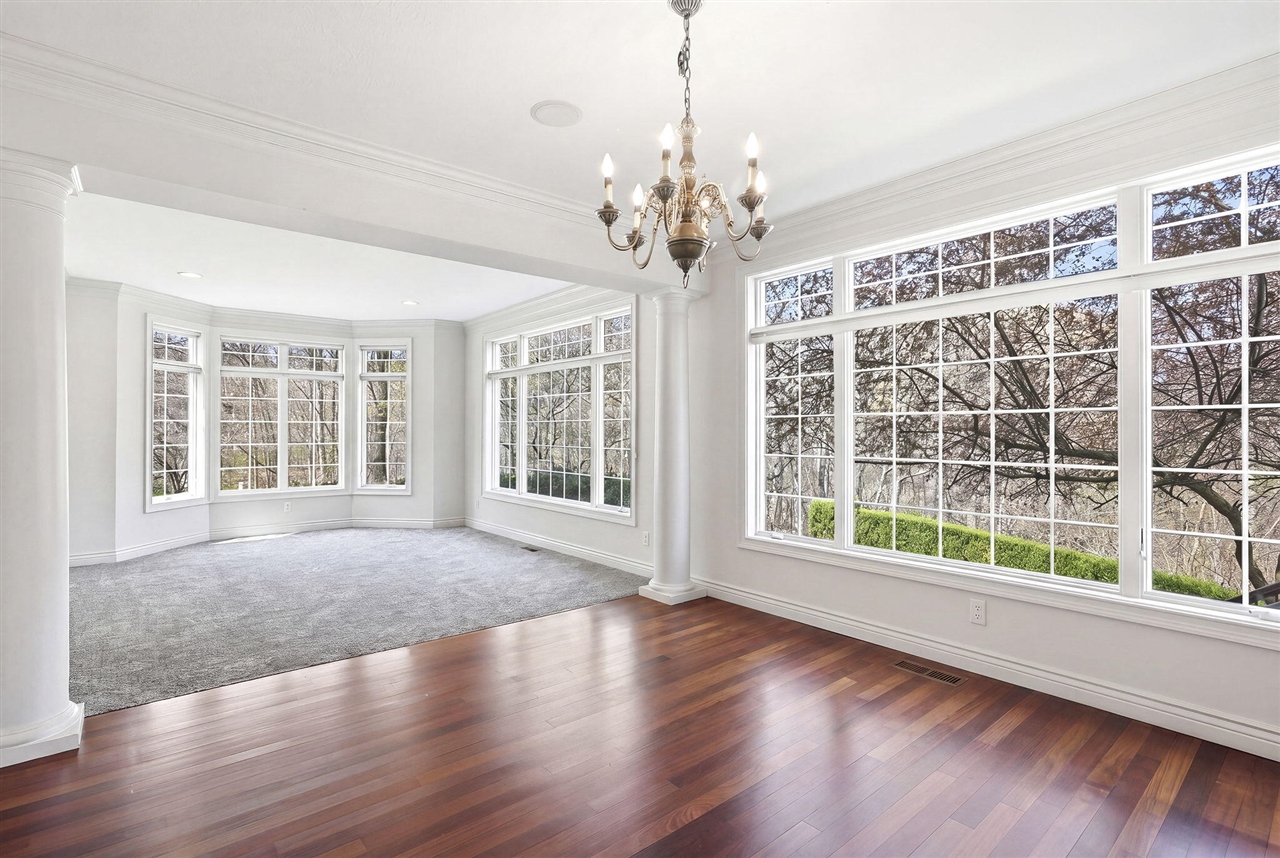 4915 Stockbridge Drive, Saint Joseph, MI, 49085-8655