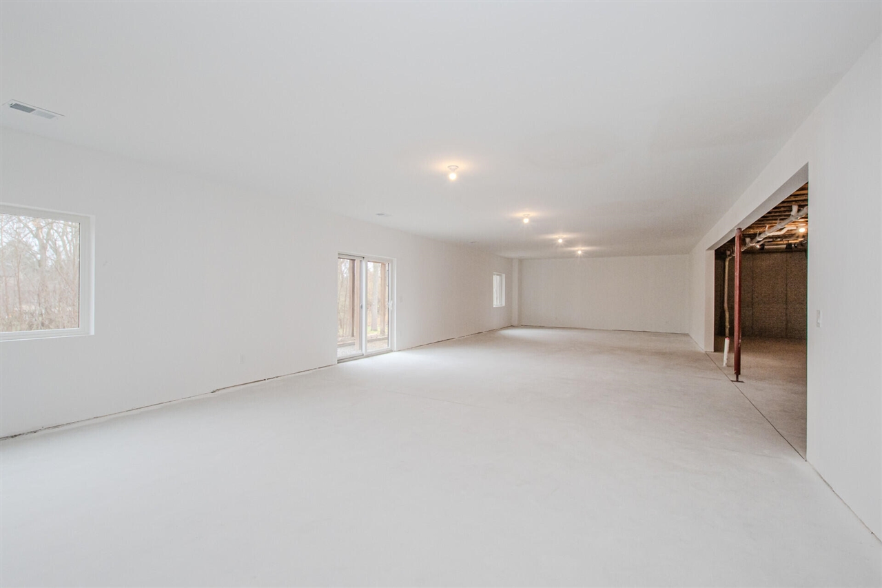 4201 Duck Drive, Ann Arbor, MI, 48103