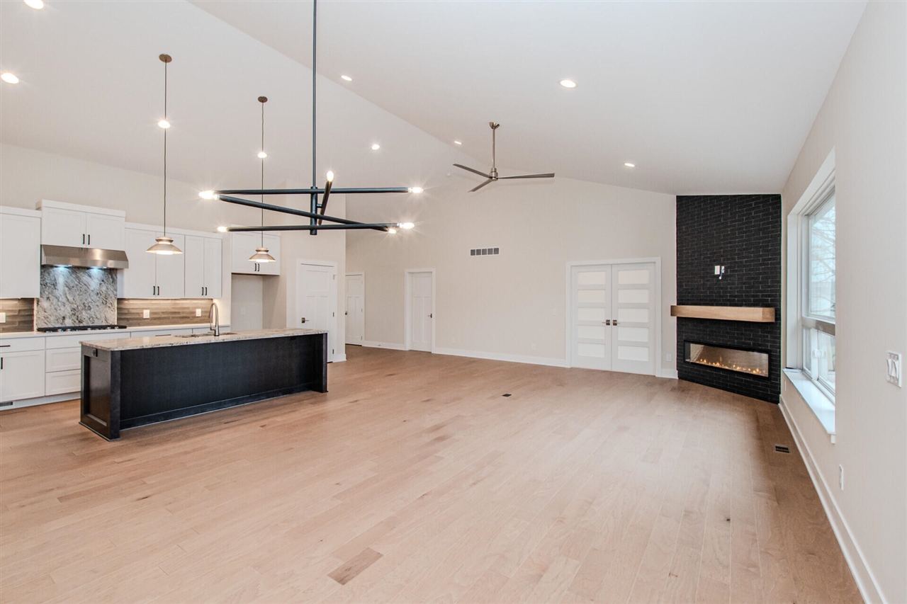 4201 Duck Drive, Ann Arbor, MI, 48103