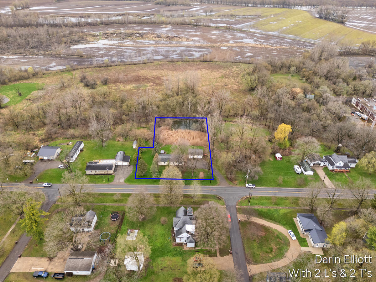 400 W Bridge Street, Lyons, MI, 48851-8634