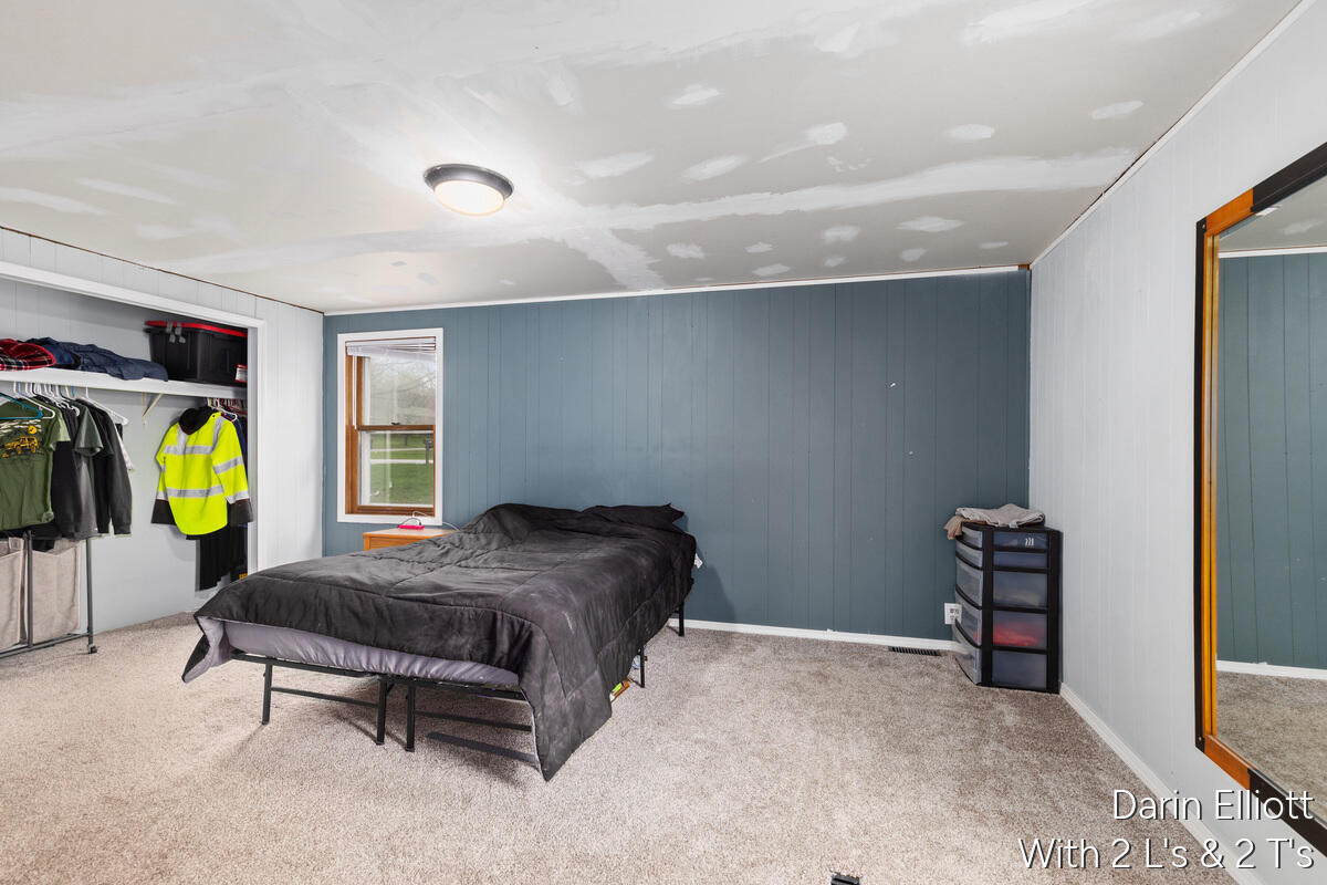 400 W Bridge Street, Lyons, MI, 48851-8634