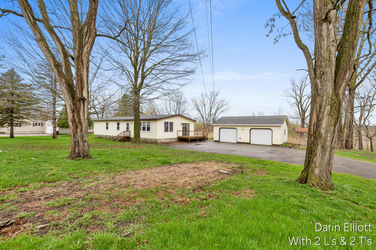 400 W Bridge Street, Lyons, MI, 48851-8634