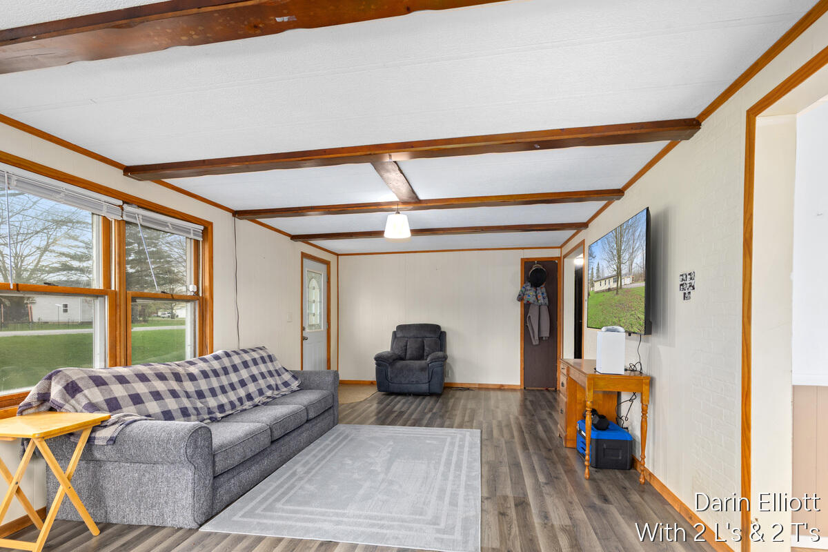 400 W Bridge Street, Lyons, MI, 48851-8634