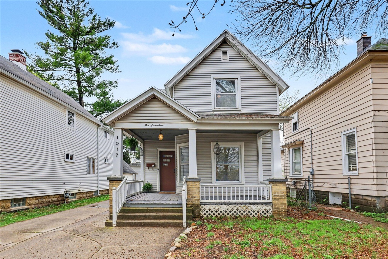1017 Mc Reynolds Avenue, Grand Rapids, MI, 49504-4238