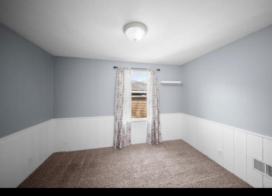 10517 Mary Ann Street, Zeeland, MI, 49464-1441