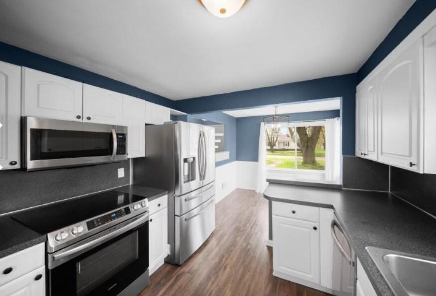 10517 Mary Ann Street, Zeeland, MI, 49464-1441