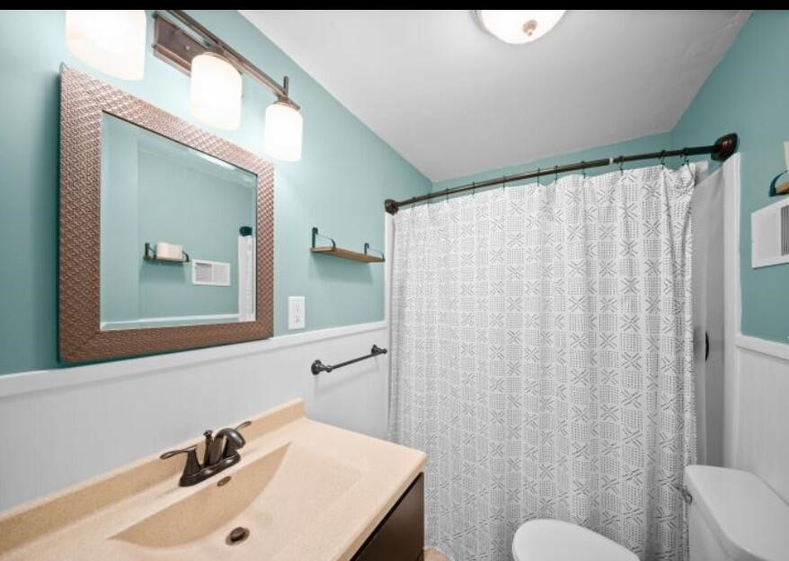 10517 Mary Ann Street, Zeeland, MI, 49464-1441