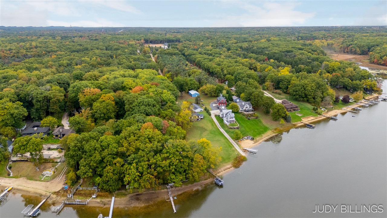 6342 Old Allegan Road, Saugatuck, MI, 49453-9431
