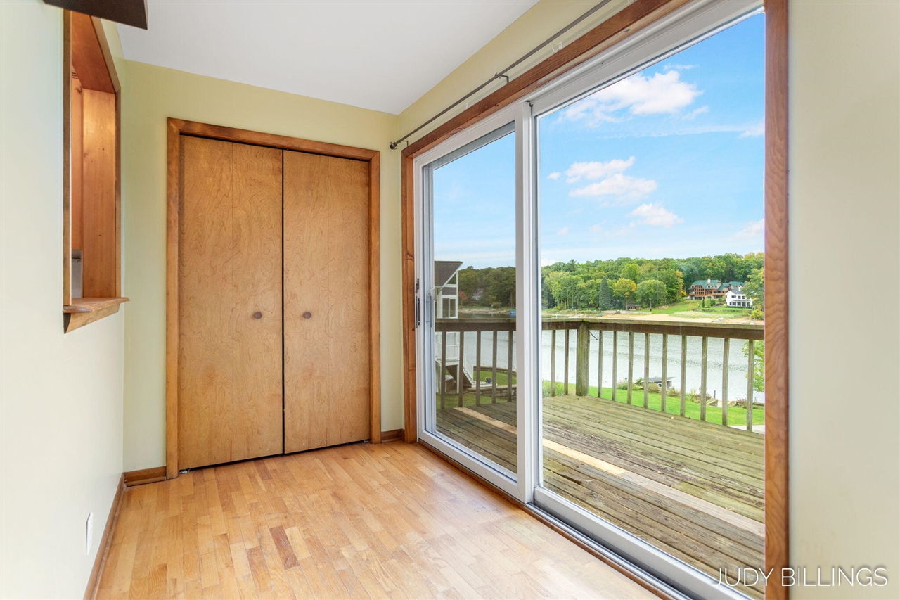 6342 Old Allegan Road, Saugatuck, MI, 49453-9431