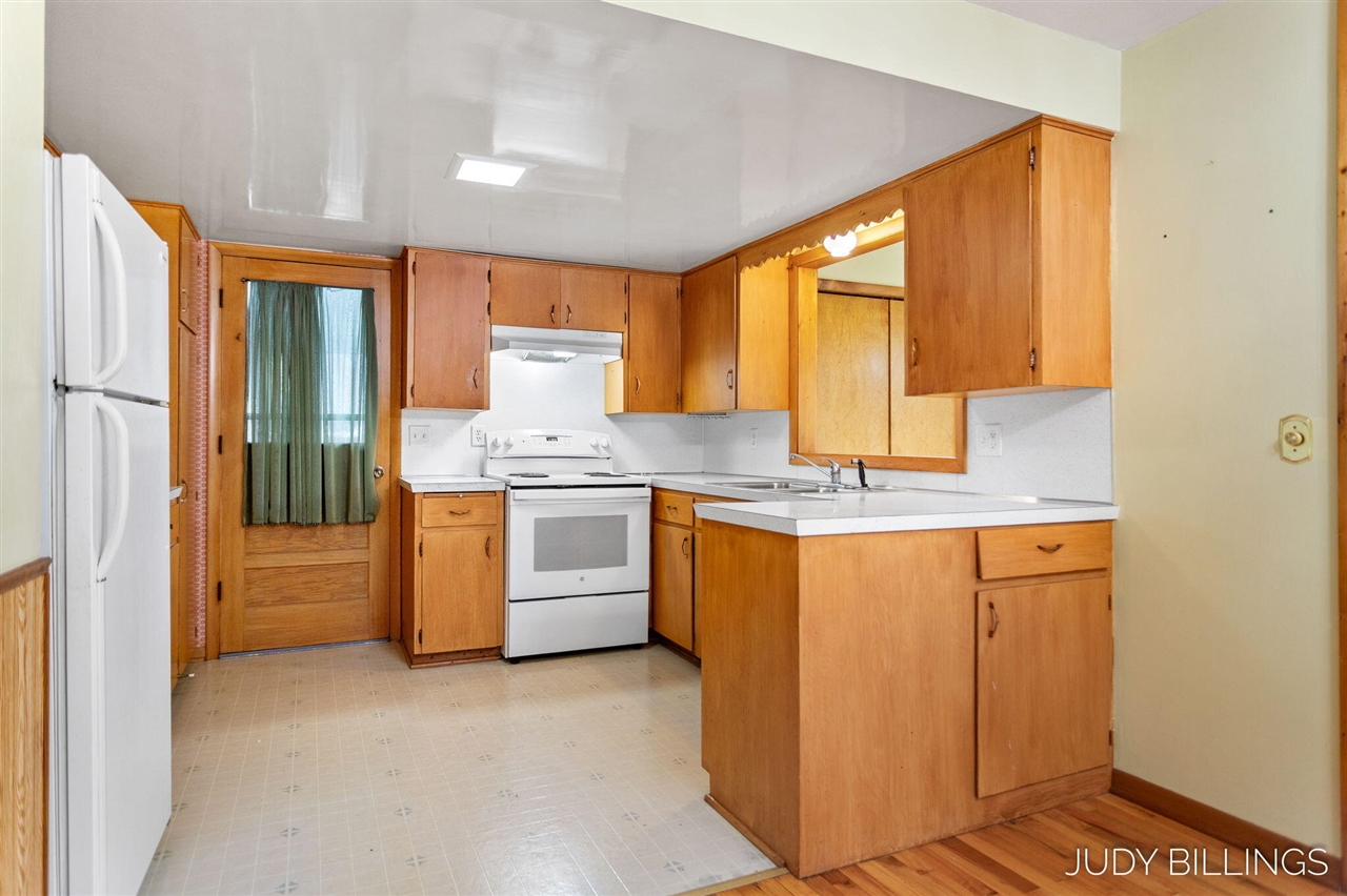 6342 Old Allegan Road, Saugatuck, MI, 49453-9431