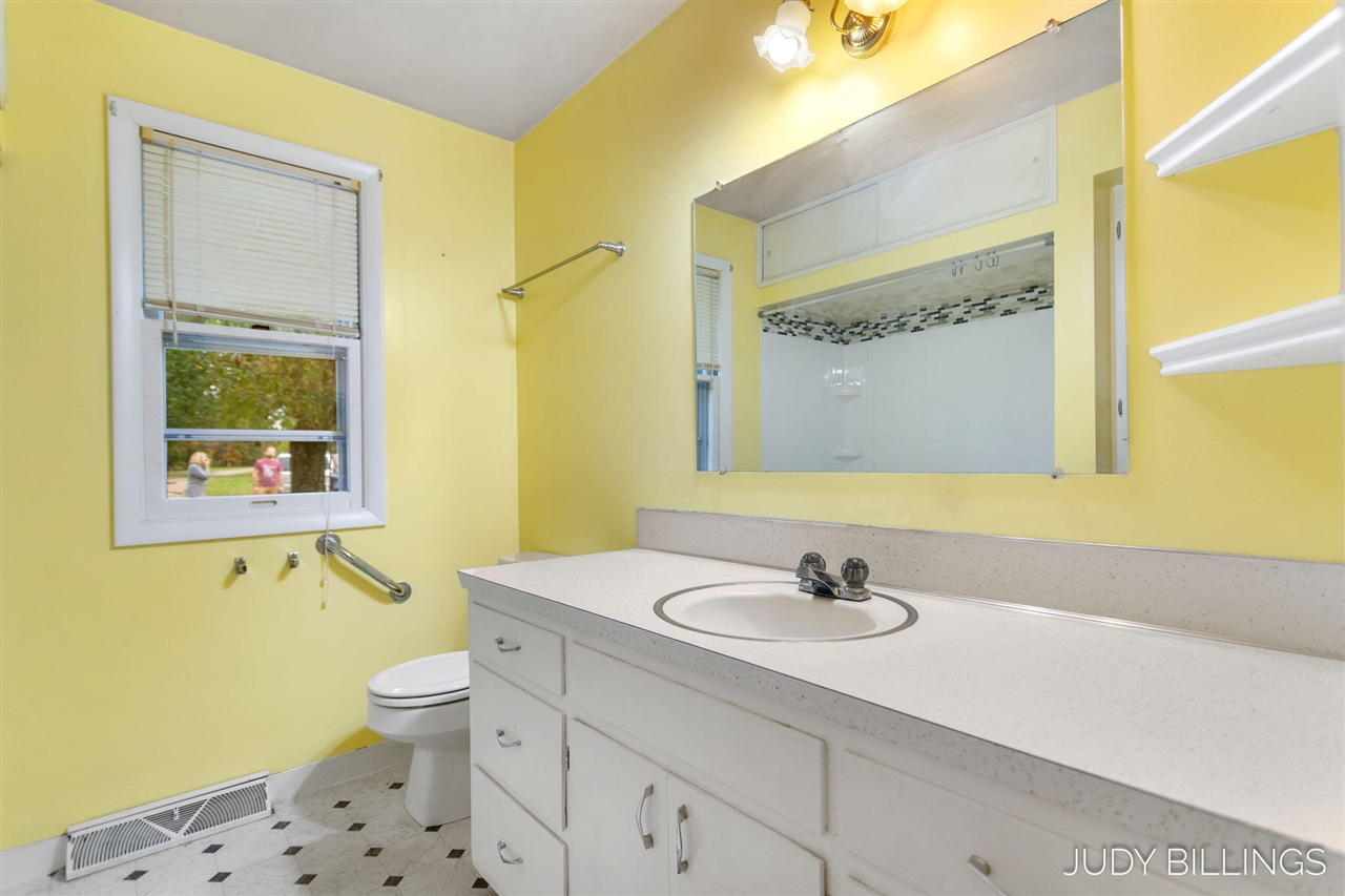 6342 Old Allegan Road, Saugatuck, MI, 49453-9431