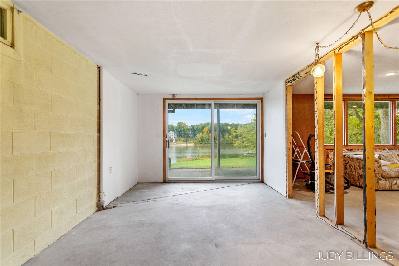 6342 Old Allegan Road, Saugatuck, MI, 49453-9431