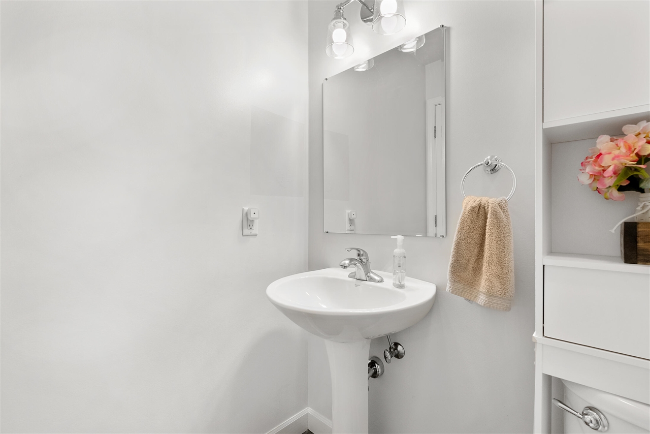 45845 Finch Street, Mattawan, MI, 49071-7735