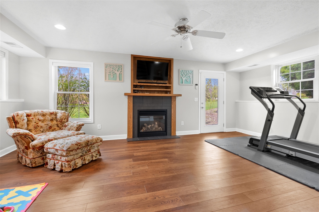 45845 Finch Street, Mattawan, MI, 49071-7735