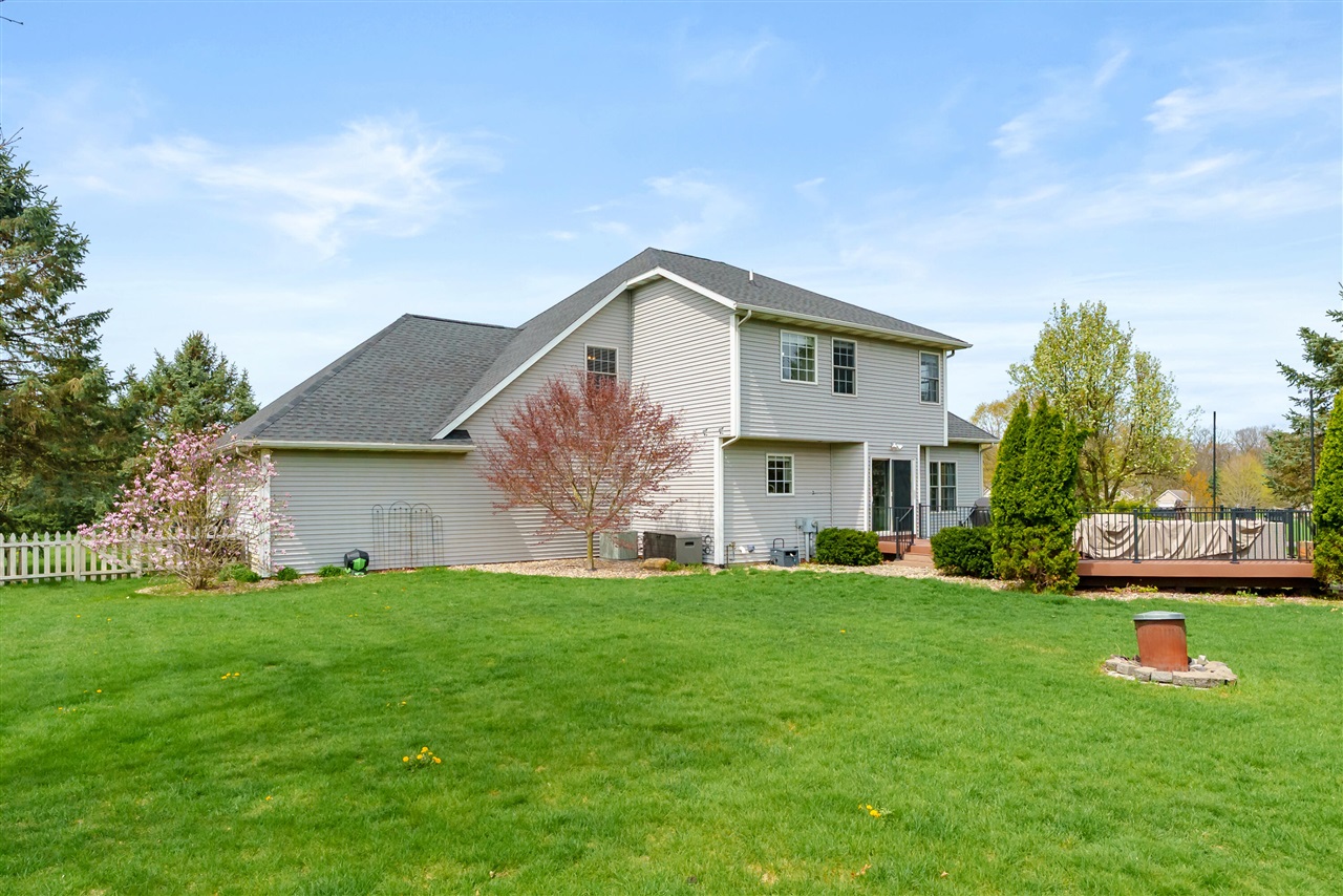 45845 Finch Street, Mattawan, MI, 49071-7735